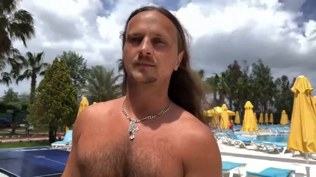 Голубоглазый блондин смотреть онлайн