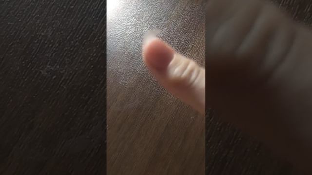 оторвался ноготь.???