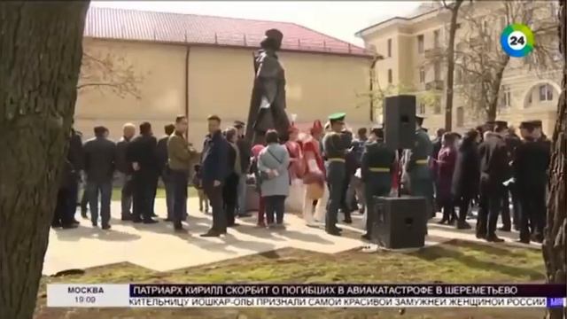 Алия Молдагулова - молодая девушка-снайпер после гибели командира повела за собой в бой всех солдат смотреть онлайн