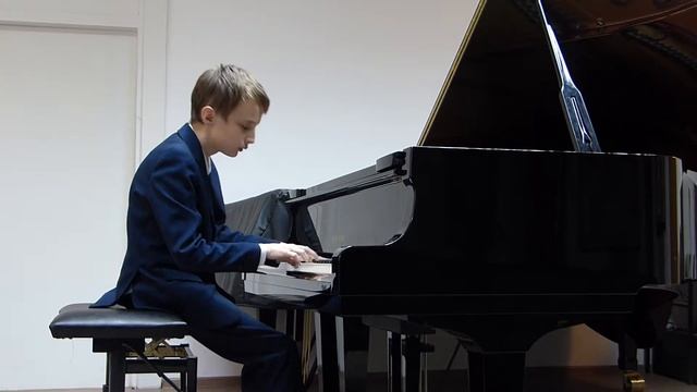 И. С. Бах. Аллеманда из Французской сюиты (Лаптев Александр) 20 мая 2018 г. смотреть онлайн