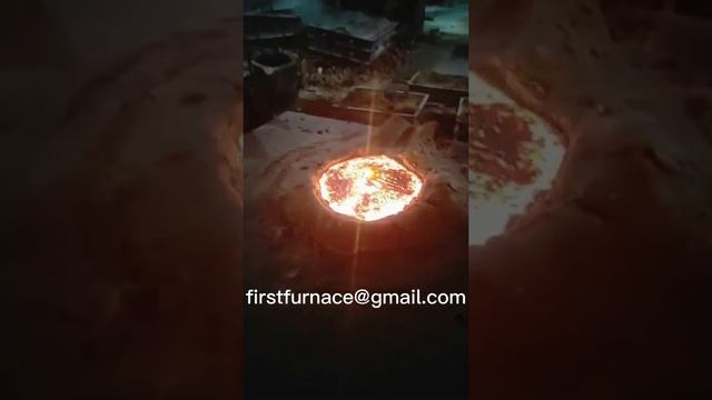 Induction melting furnace for melting high manganese steel. смотреть онлайн