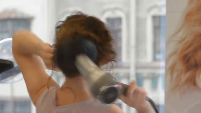 Укладка диффузором.Как самой уложить волосы на диффузор. [Легкие прически Беляева Ольга] смотреть онлайн