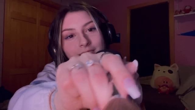 ASMR DOING YOUR MAKEUP FAST! (personal attention, kinda aggressive lol) :) смотреть онлайн