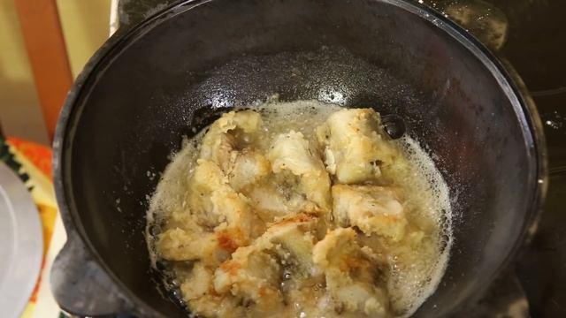 Минтай жареный и тушеный в казане
