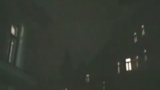 Валентина Дворянинова (музыка Игорь Гранов, слова А. Черных) — Город спит смотреть онлайн