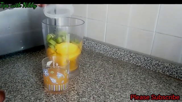 FRESH MANGO, KIWI 🥝 & ORANGE 🍊 SMOOTHIE / Healthy and Easy to make смотреть онлайн