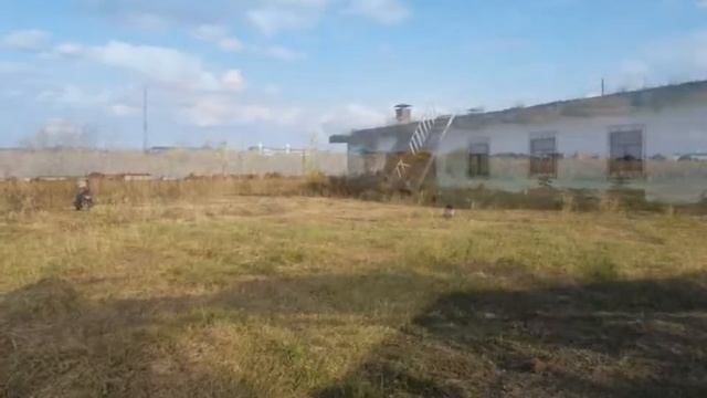 Продается производственная база на площадке в один гектар в ст.Северская Краснодарский край.