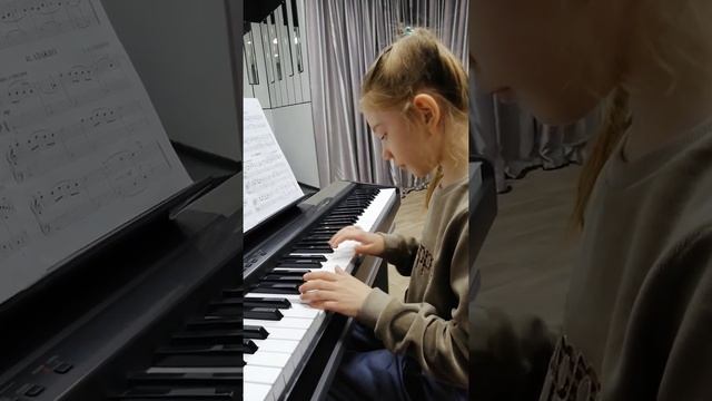 П. Чайковский Танец Феи Драже смотреть онлайн