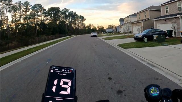 THE BEST ELECTRIC SCOOTER OF 2023 - 4K (VSETT 10+) смотреть онлайн