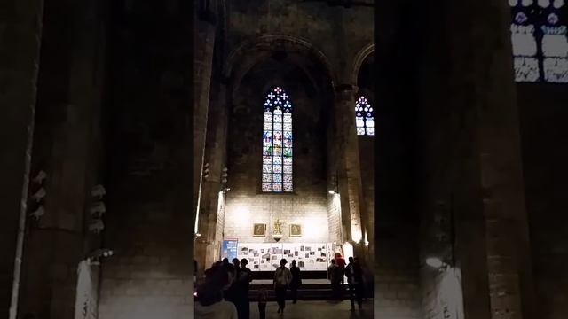 Церковь Санта Мария Дель Мар в Барселоне. смотреть онлайн