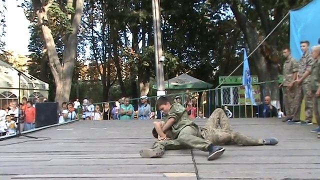 показовий по рукопашному бою смотреть онлайн