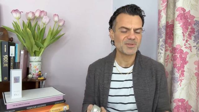Dior Addict eau de parfum perfume review on Persolaise Love At First Scent episode 346 смотреть онлайн