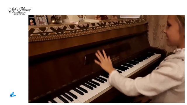 Soft Mozart Academy. Упражнение для постановки рук. "Крашу, крашу я карниз" смотреть онлайн