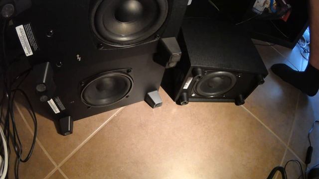 Insane Bass Test #1 - Creative T3300 - Creative A120 - Logitech Z213 смотреть онлайн