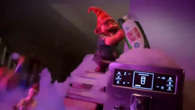 Шикарная реклама ушедшего из России Media Markt смотреть онлайн