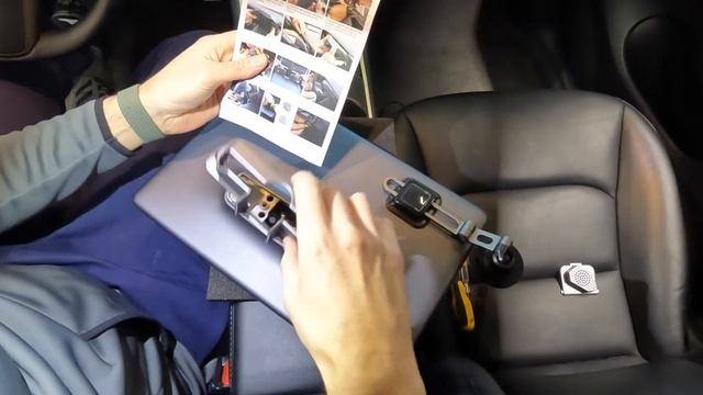Tesla Tilting Touchscreen - New Model 3 and Y смотреть онлайн