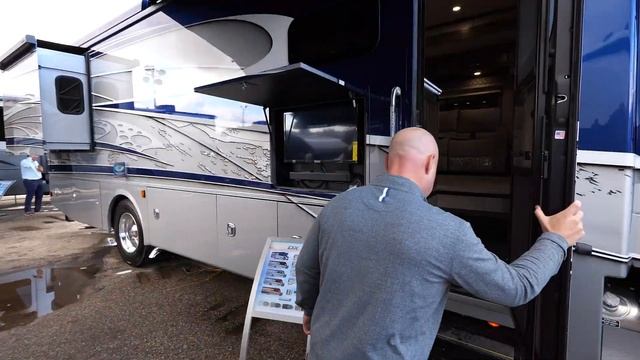 Tour The 2023 Dynamax DX3 34KD (Super C Motorhome)