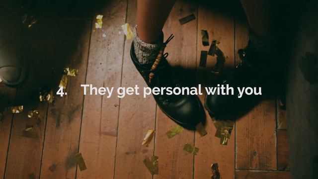8 Signs an Introvert Likes You смотреть онлайн