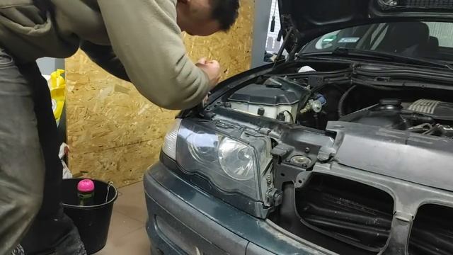 BMW E46 ZAMIENNIKI KIERUNKOWSKAZY WYMIANA