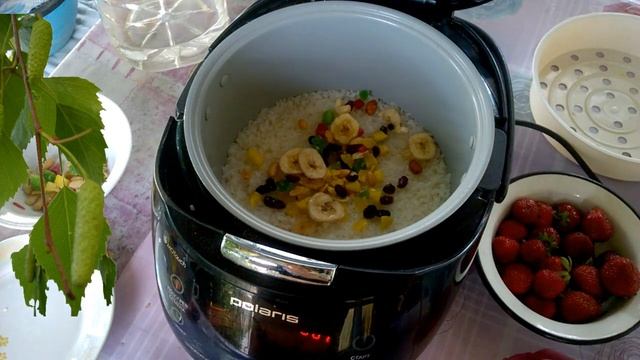 ПЛОВ В МУЛЬТИВАРКЕ С СУХОФРУКТАМИ И КЛУБНИКОЙ. ПРОСТО НО БЕЗУМНО ВКУСНО смотреть онлайн