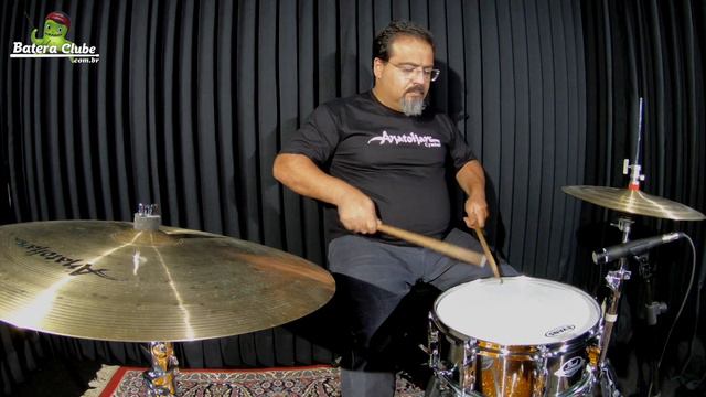 Caixa Pearl Export EXX Smokey Chrome 14x5,5" Snare Quick Check смотреть онлайн