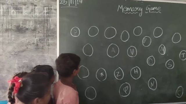 दिमाग लगाओ जीत पाओ
Memory game смотреть онлайн