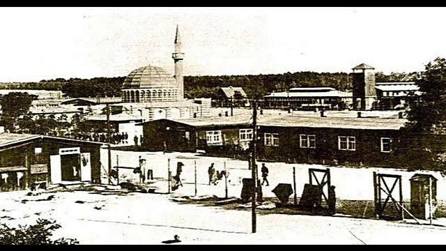 Азан 1915 ел - Азан татарского военнопленного в Германии - الأذان سنة 1915