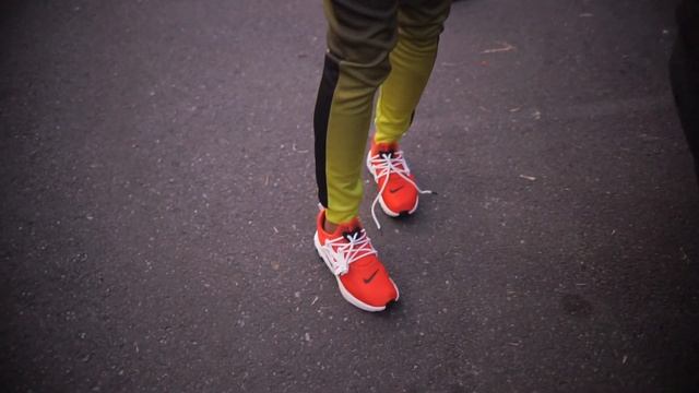 Nike React Presto Cosmic Clay (Dope or Nope) + On Foot смотреть онлайн