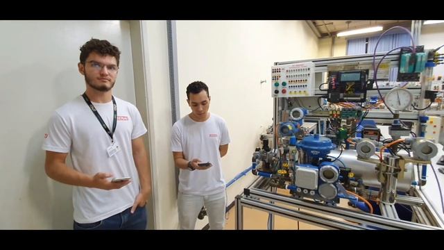 Node-RED - controlando planta Profibus PA via aplicação Node-RED via Mobile смотреть онлайн