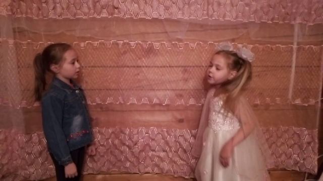 Сестры Александра и Дарья Бобб. Басня Крылова "Стрекоза и муравей". смотреть онлайн