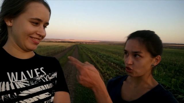 КАК ДЕВОЧКИ ДЕЛАЮТ СЕЛФИ смотреть онлайн