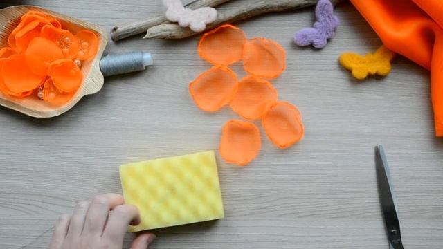 Мастер класс ЦВЕТОК ИЗ ШИФОНА/DIY: Flower from chiffon смотреть онлайн