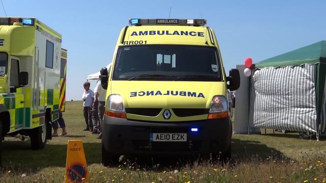 British Red Cross - Renault Master & Land Rover Defender Emergency Blue Lights смотреть онлайн