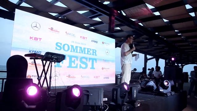 Təqdimat mərasimi: Tam yeni Mercedes-Benz V-Class смотреть онлайн