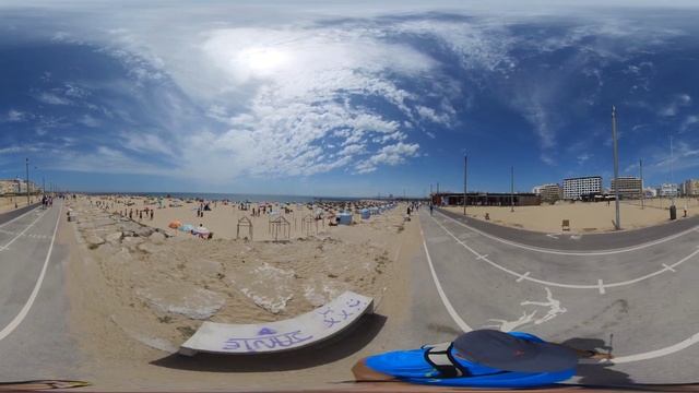 Costa da Caparica Beach | Portugal ?? | 360º Walking Tour PT 1 смотреть онлайн