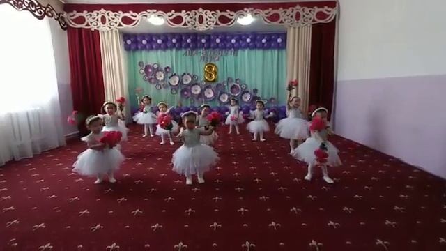 Балапан тобы. Гүлдер биі смотреть онлайн