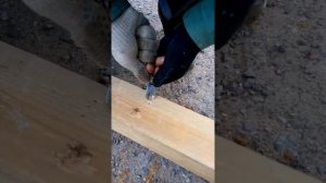 как вытащить,выдернуть гвоздь забитый по самую шляпу до упора