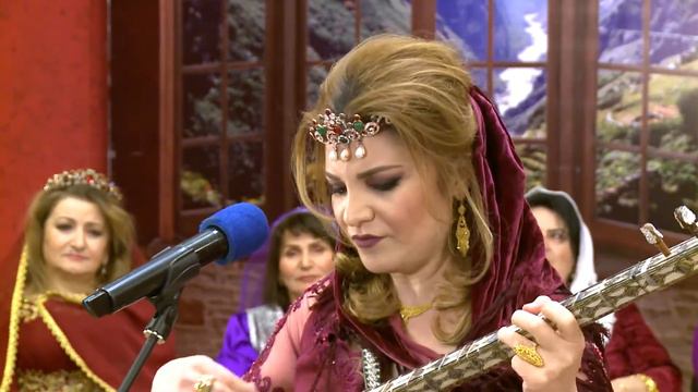 Aşıq Pəri Məclisi -məhəbbət Mövzusu