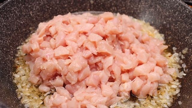 CHICKEN IN POTS. RECIPES IN THE OVEN смотреть онлайн