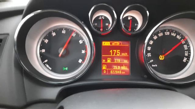 Opel Astra J 1.4t AT 250km/h