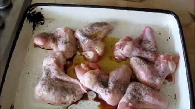 Крылышки куриные в духовке смотреть онлайн