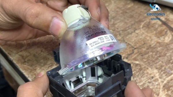 Epson LCD Projector EB X30 Lamp