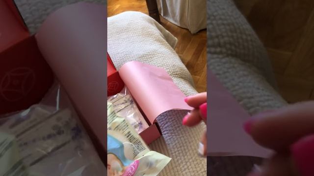 Обзор бьюти-бокса nomakeupnolife смотреть онлайн