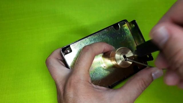 [157] Замок который можно вскрыть без ключей смотреть онлайн