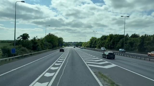 [Oxford Bus Company The Airline: London Heathrow Airport To Oxford] Plaxton Elite I Volvo B11RT