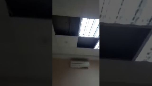 Услуги электрика в Екатеринбурге - замена освещения в офисе Часть №1 смотреть онлайн