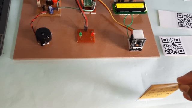 QR-CODE and IoT Based Electronic Passport Verification System Using Raspberry Pi Pico [ Photo Alert смотреть онлайн