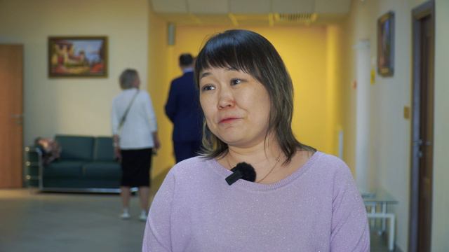 В Ямальском районе к профессиональному празднику награждены 30 медработников смотреть онлайн