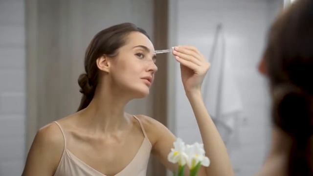 Как применять сыворотки Nice Code для лица от Гринвей смотреть онлайн