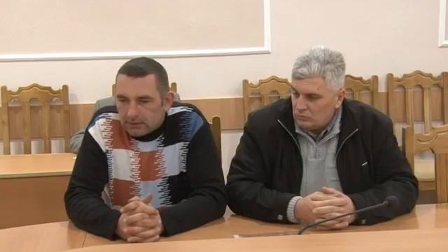 Приём граждан провел А. Марков. смотреть онлайн
